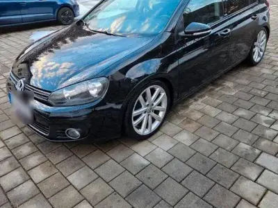 Gebraucht VW Golf VII Style 140 PS (102 kW) 2012 Schwarz Limousine