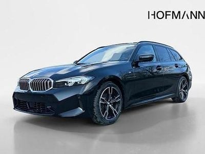 Schwarz Neu 2025 BMW 320 Comfort Edition Kombi | 49.770 € (Superpreis)