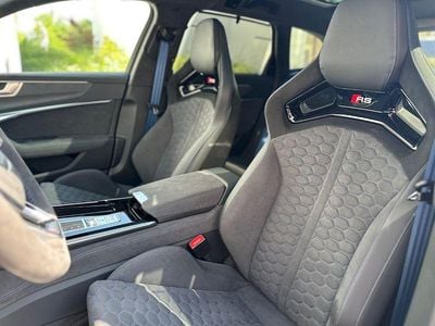 Gebraucht Audi RS6 Performance 630 PS (463 kW) 2025 Grau Kombi