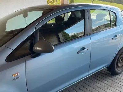 Gebraucht Opel Corsa Active 87 PS (63 kW) 2013 Blau Kleinwagen