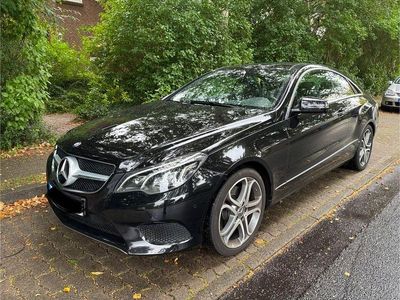 Mercedes E200