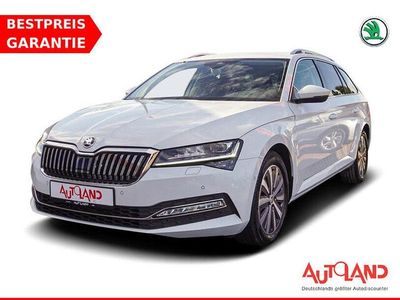 Gebraucht Skoda Superb Style 190 PS (139 kW) 2022 Moonweiß Kombi