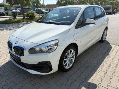 Gebraucht BMW 225 Active Tourer Performance 224 PS (164 kW) 2019 Weiß Van / Kleinbus