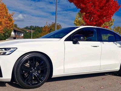 Gebraucht Volvo S60 194 PS (142 kW) 2021 Weiß Limousine