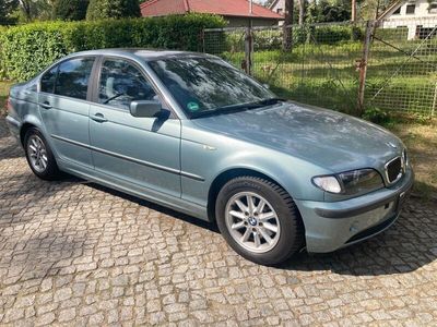 gebraucht BMW 320 i aus 2. Hand