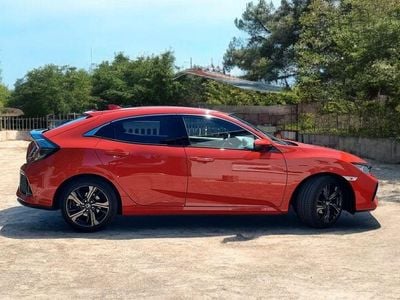 Rot Gebraucht 2018 Honda Civic Elegance Limousine | 13.300 € (Fairer Preis)