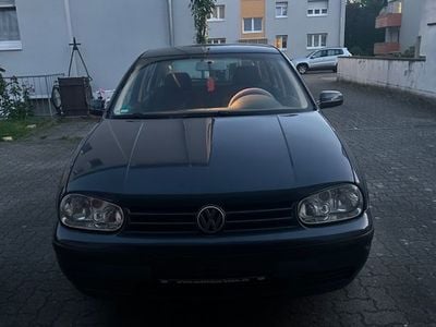 VW Golf IV