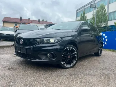 Gebraucht Fiat Tipo S 120 PS (88 kW) 2019 Schwarz Limousine