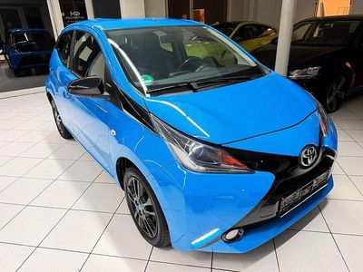 Cyan splash Gebraucht 2016 Toyota Aygo X-cite Kleinwagen | 6.655 € (Fairer Preis)