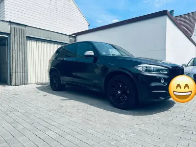 Gebraucht BMW X5 M50 Performance 381 PS (280 kW) 2015 Schwarz SUV