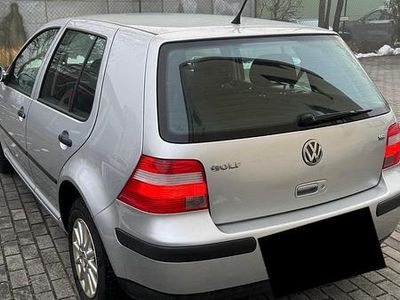 Gebraucht VW Golf IV 106 PS (77 kW) 2003 Silber Kleinwagen