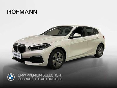 Mineralweiß metallic Gebraucht 2022 BMW 118 Advantage Kleinwagen | 23.505 € (Fairer Preis)