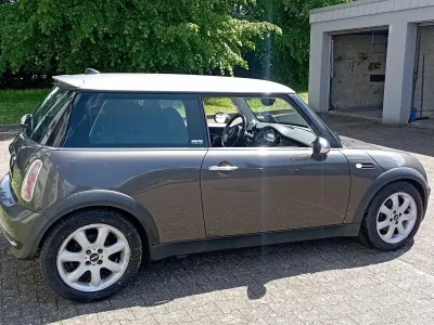 Gebraucht Mini Cooper 116 PS (85 kW) 2006 Braun Kleinwagen