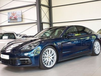 Porsche Panamera 4S