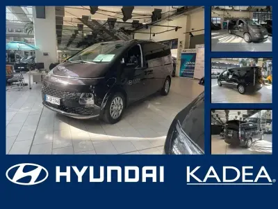 Używany Hyundai Staria Trend 176 KM (129 kW) 2024 Brązowy Minivan