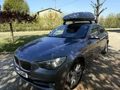 Gebraucht BMW 530 Sport Line 245 PS (180 kW) 2011 Kombi