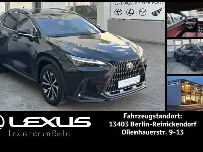 Gebraucht Lexus NX450h+ E-FOUR 306 PS (225 kW) 2022 Schwarz SUV