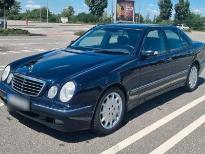 Gebraucht Mercedes E430 279 PS (205 kW) 2000 Blau Limousine