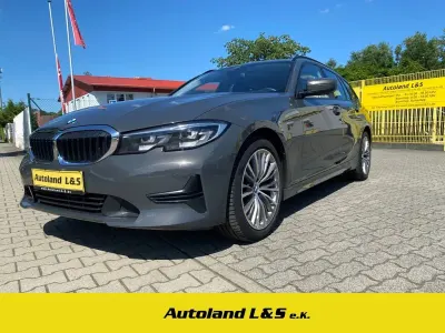 Gebraucht BMW 318 Advantage 150 PS (110 kW) 2021 Grau Kombi