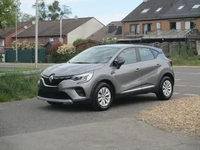 Używany Renault Captur Intens 116 KM (85 kW) 2020 Szary SUV