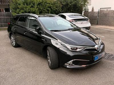 Toyota Auris Touring Sports