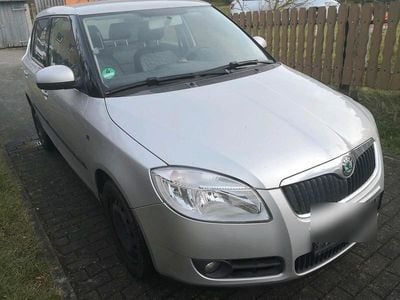 Gebraucht Skoda Fabia Ambition 69 PS (50 kW) 2007 Silber Kleinwagen