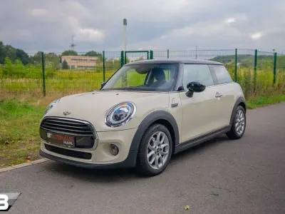 Gebraucht Mini Cooper 136 PS (100 kW) 2020 Weiß Kleinwagen