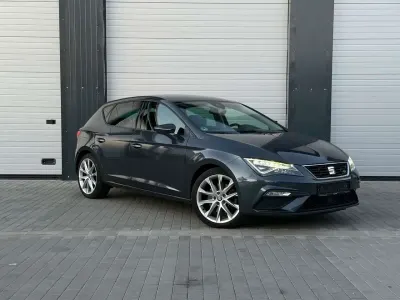 Używany Seat Leon Beats 150 KM (110 kW) 2020 Szary Sedan/Limuzyna