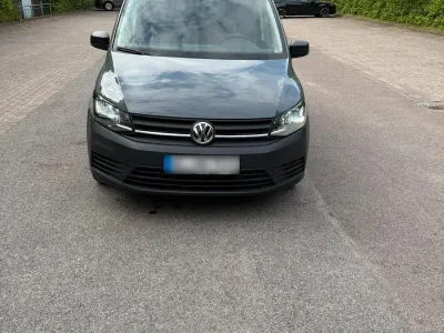 Gebraucht VW Caddy 102 PS (75 kW) 2020 Grau Van / Kleinbus