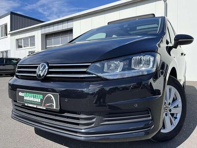 Gebraucht VW Touran Comfortline 150 PS (110 kW) 2022 Deep black Van / Kleinbus