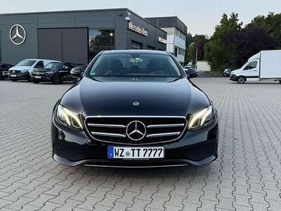 Mercedes E200