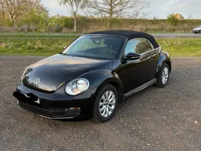 Gebraucht VW Beetle 105 PS (77 kW) 2016 Schwarz Kleinwagen