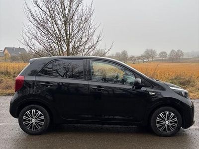 Schwarz Gebraucht 2020 Kia Picanto DREAM-TEAM Edition Kleinwagen | 11.900 € (Teuer)