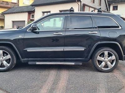 Gebraucht Jeep Grand Cherokee Overland 241 PS (177 kW) 2013 Schwarz SUV