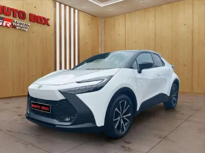 Gebraucht Toyota C-HR Team 223 PS (164 kW) 2024 Weiß SUV