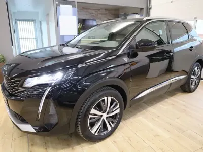 Gebraucht Peugeot 3008 131 PS (96 kW) 2022 Noir perla nera SUV