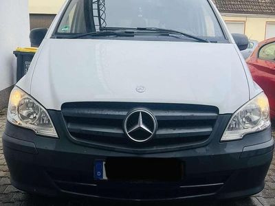 Weiß Gebraucht 2011 Mercedes Vito Van | 11.500 € (Teuer)