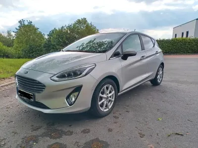 Gebraucht Ford Fiesta Titanium 125 PS (91 kW) 2020 Silber Kleinwagen
