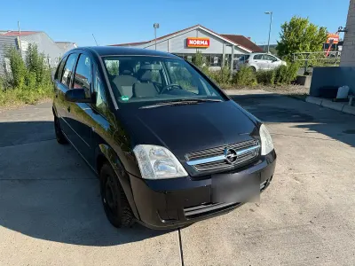 Usata Opel Meriva 102 CV (75 kW) 2006 Nero Monovolume
