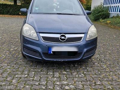 Blau Gebraucht 2005 Opel Zafira Van / Kleinbus | 1.299 € (Guter Preis)