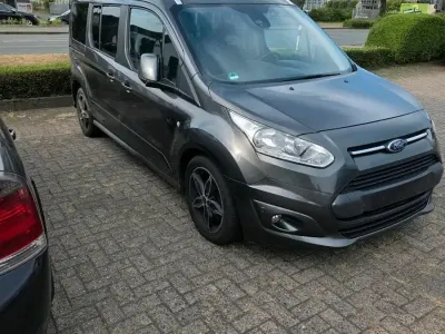 Gebraucht Ford Grand Tourneo Connect 120 PS (88 kW) 2026 Grau Van / Kleinbus