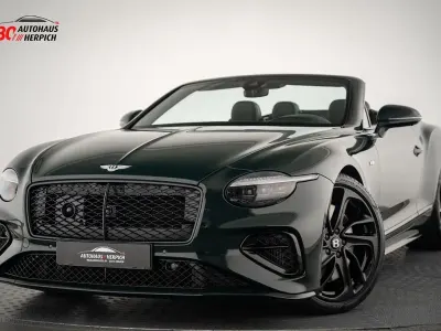 Neu Bentley Continental 782 PS (575 kW) 2025 Grün Cabrio