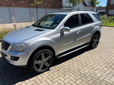 Mercedes ML280