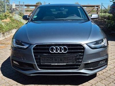 Gebraucht Audi A4 Ambition 224 PS (164 kW) 2014 Grau Limousine
