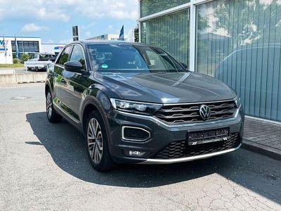 Grau Gebraucht 2022 VW T-Roc Sportline SUV | 13.990 €