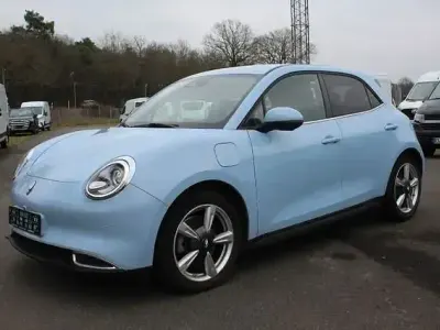 Używany Ora 03 125 kW (171 KM) 2023 Niebieski Hatchback