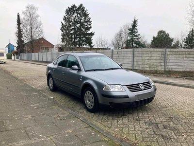 Gebraucht VW Passat 130 PS (95 kW) 2004 Limousine
