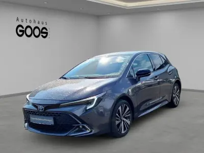 Gebraucht Toyota Corolla Hybrid 140 PS (102 kW) 2025 Grey metallic Limousine