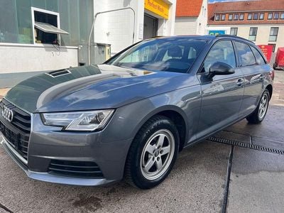 Usata Audi A4 Basis 150 CV (110 kW) 2017 Grigio Station wagon