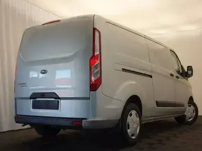 Gebraucht Ford Transit Custom 131 PS (96 kW) 2023 Silber Van